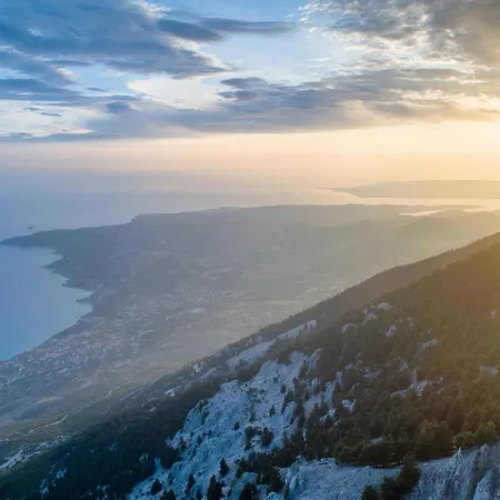 Yeraki * Dhrapanítika